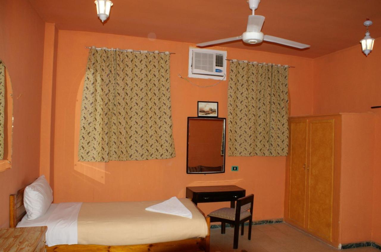Ramsess Hostel Luxor Cameră foto