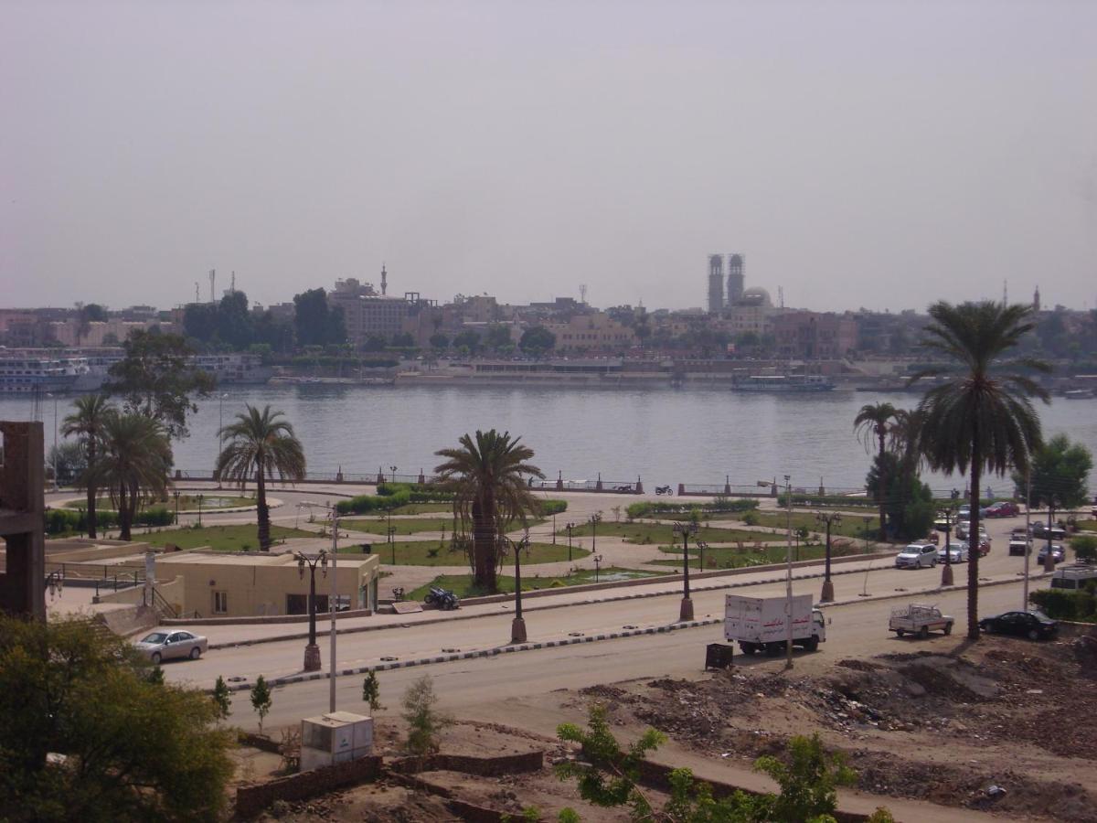 Ramsess Hostel Luxor Exterior foto