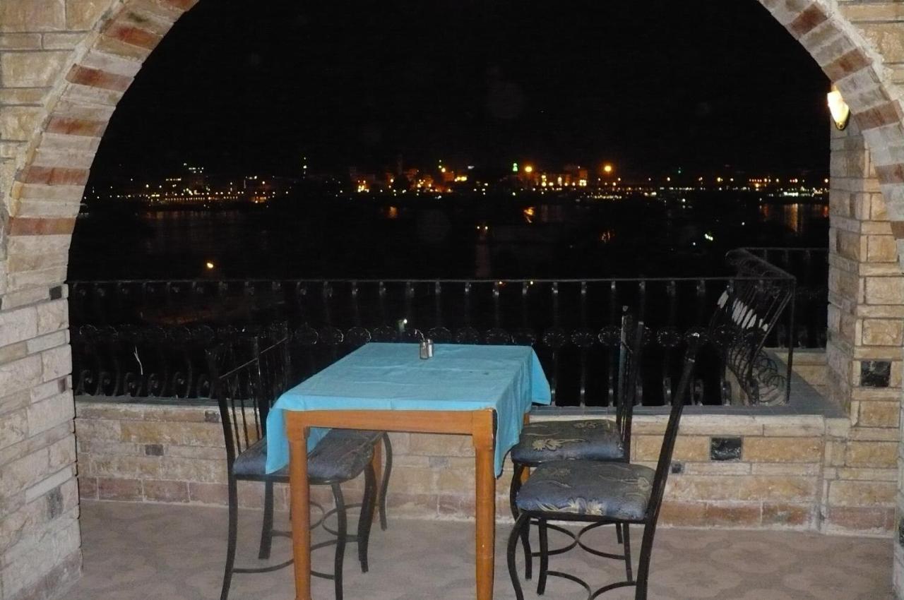 Ramsess Hostel Luxor Exterior foto